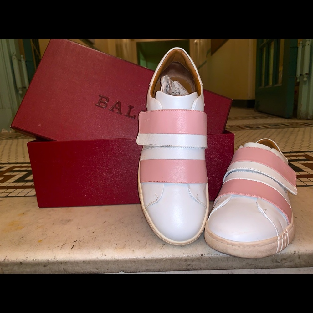 “DONATED” Bally’s, White Calf Leather Pink Velcro Strap Sneakers, S 41/ 10, 10.5